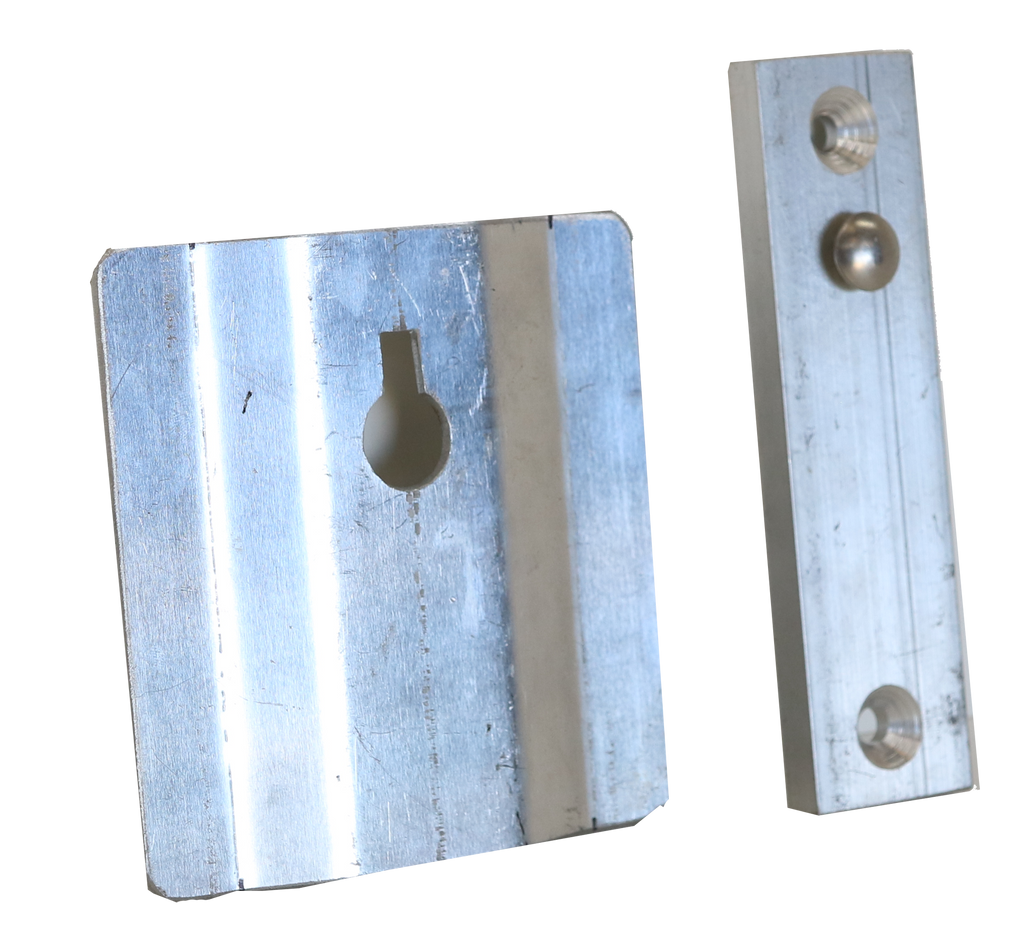 B-109 Keyhole bracket